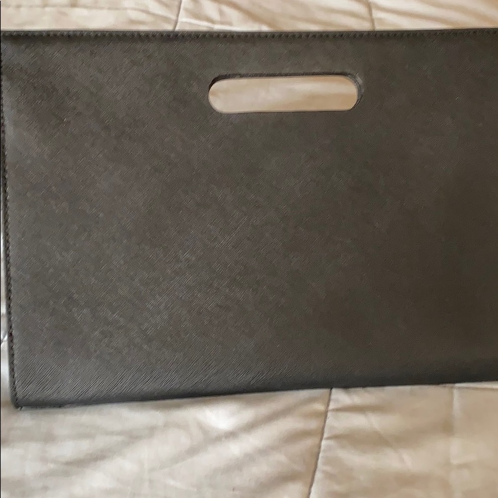 Purse - Picture 3 of 4